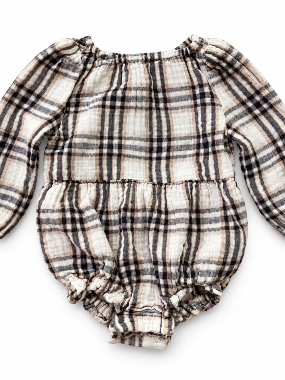 OLD NAVY - Plaid Long-Sleeve Baby Romper in Cream and Black